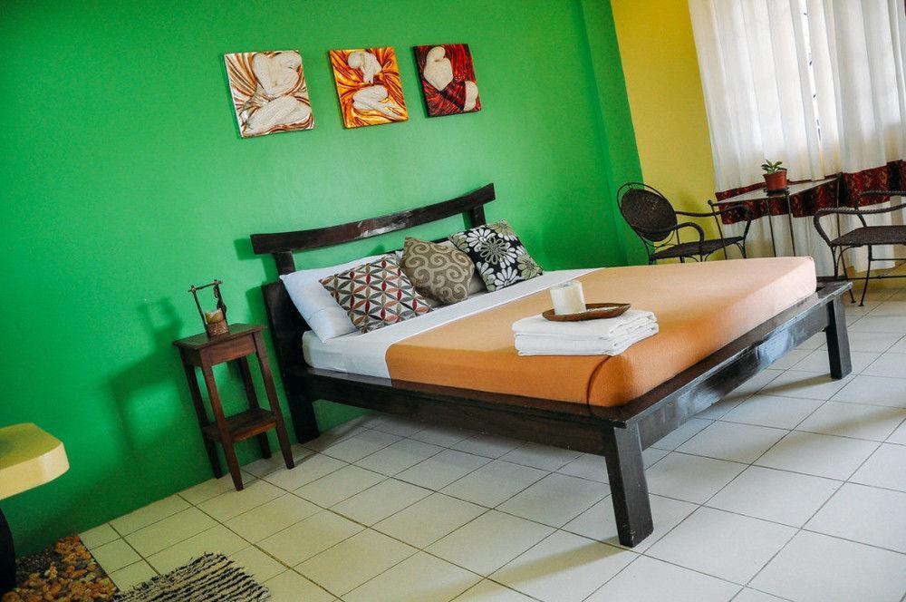 Lazea Tagaytay Inn Tagaytay City Exterior photo